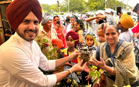 Cast and Crew of Bibi Rajni's "Vishwas Da Boota" Launch the Film at Gurudwara: Spreading Faith and Trust, Releasing Worldwide on August 30, 2024
