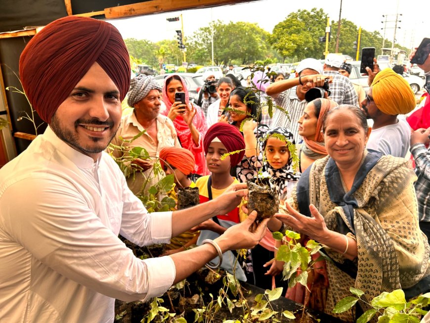 Cast and Crew of Bibi Rajni's "Vishwas Da Boota" Launch the Film at Gurudwara: Spreading Faith and Trust, Releasing Worldwide on August 30, 2024