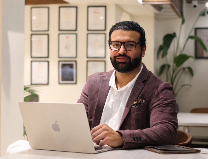 Expert Akashic Records Reader in Chennai: Psychic Medium Daksh Expands Online Access for South India’s Spiritual Seekers